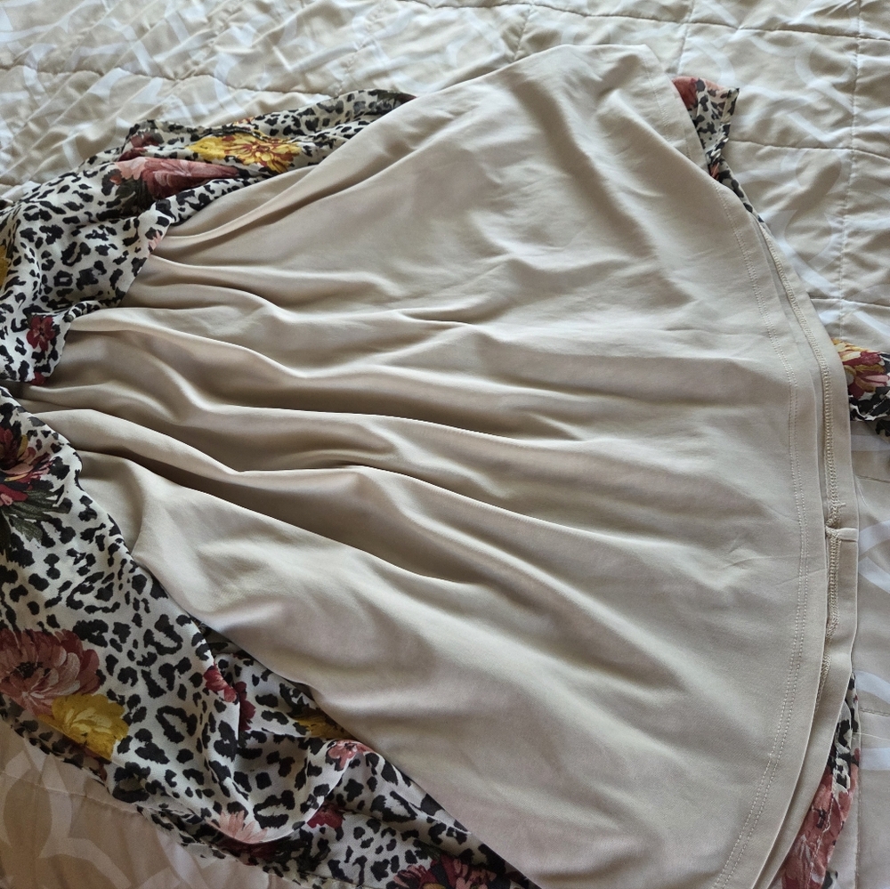 Floral Leopard Print Dress - Picture 11 of 16